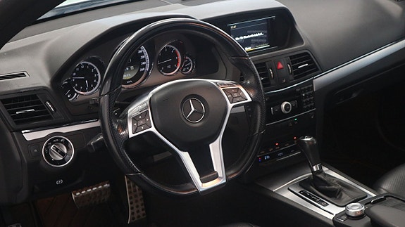 Mercedes-Benz E220 14 of 26