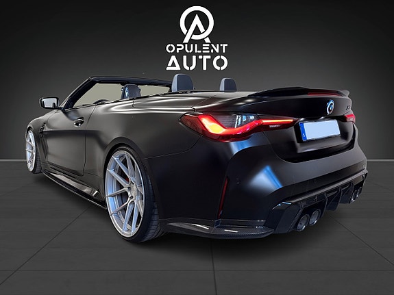 BMW M4 5 of 5