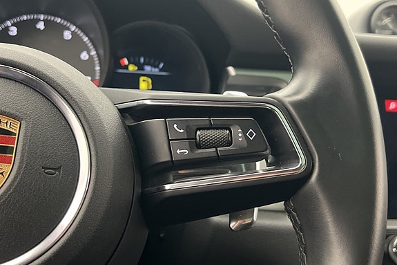 Porsche Macan S 24 of 30