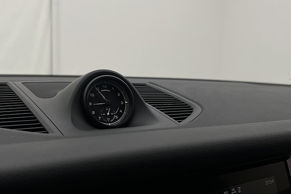 Porsche Macan S 26 of 30
