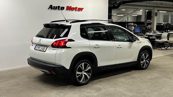 Peugeot 2008 5 of 22