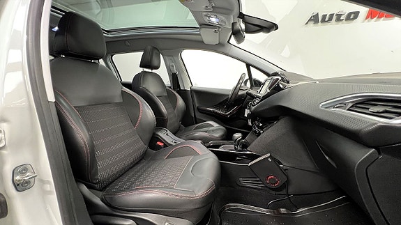 Peugeot 2008 17 of 22