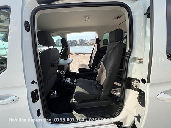 Ford Tourneo Connect 19 of 30