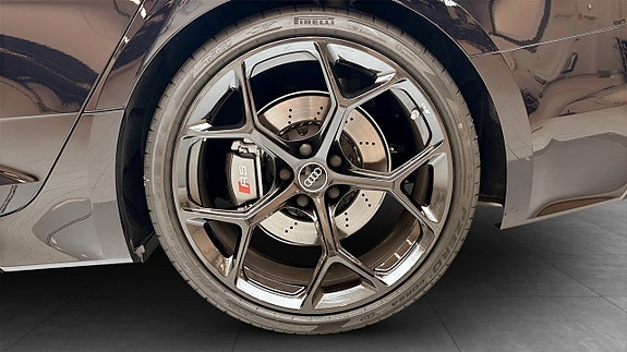 Audi RS5 6 of 18