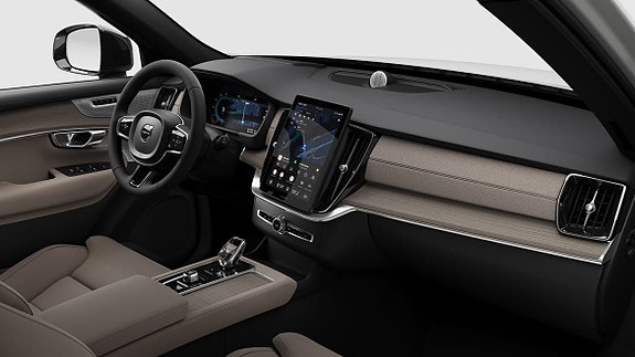 Volvo XC90 11 of 16