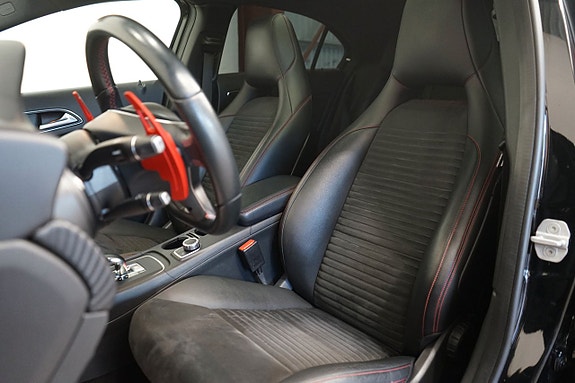Mercedes-Benz A45 9 of 14