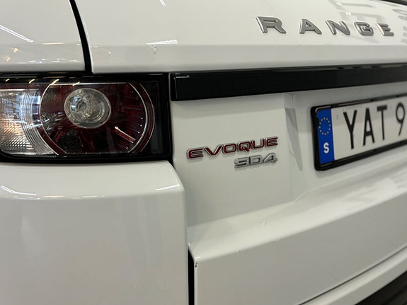 Land Rover Range Rover Evoque 23 of 26