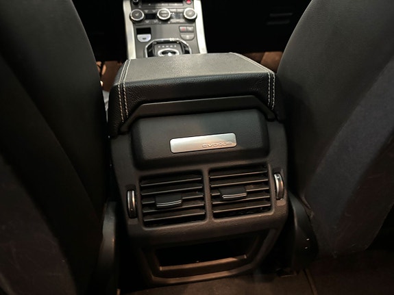 Land Rover Range Rover Evoque 21 of 26