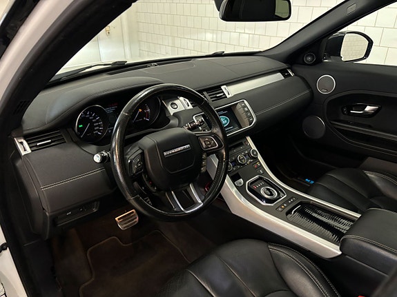 Land Rover Range Rover Evoque 8 of 26