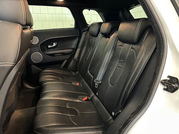 Land Rover Range Rover Evoque 20 of 26