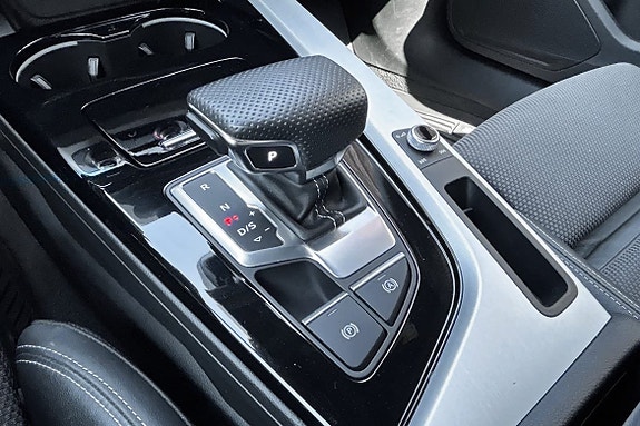 Audi A4 22 of 25
