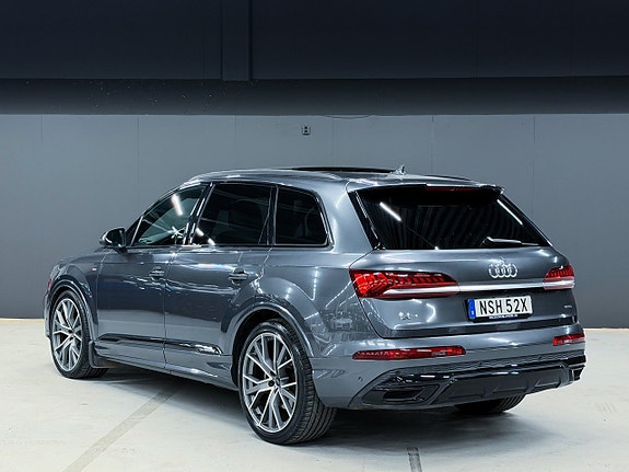 Audi Q7 26 of 30