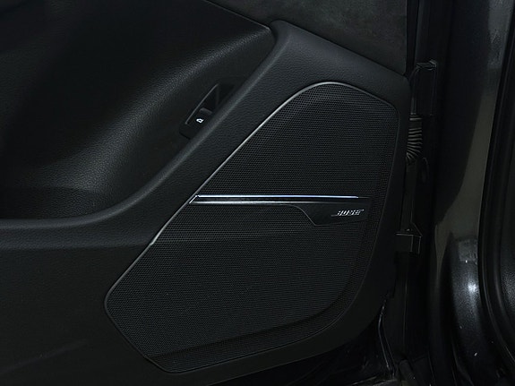 Audi Q7 25 of 30