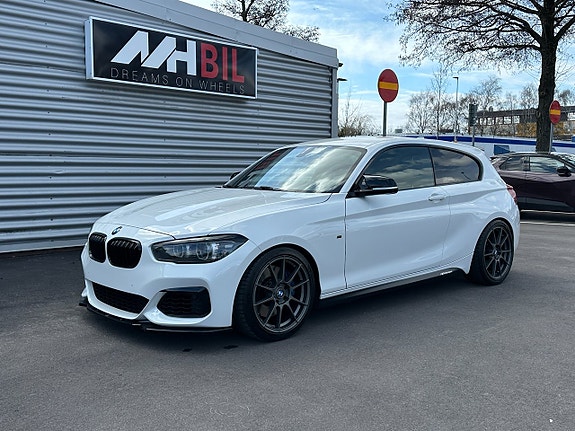 BMW M140i