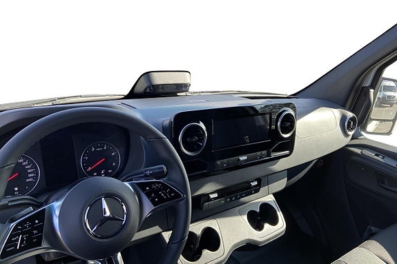 Mercedes-Benz Sprinter 208 9 of 12