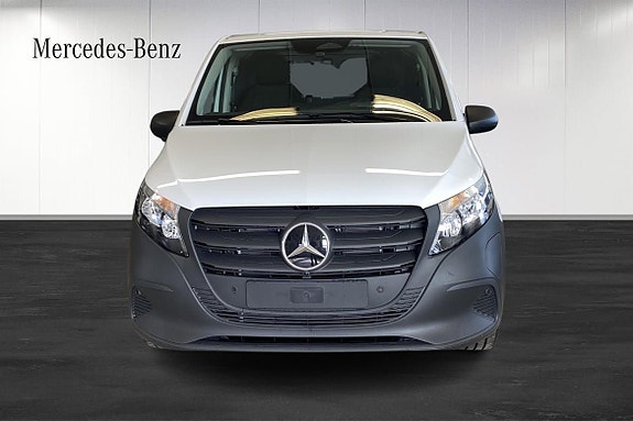 Mercedes-Benz eVito 112 3 of 5
