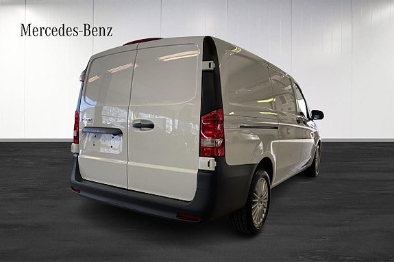 Mercedes-Benz eVito 112 13 of 14