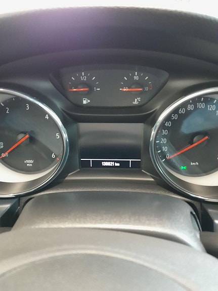 Opel Astra 7 of 9