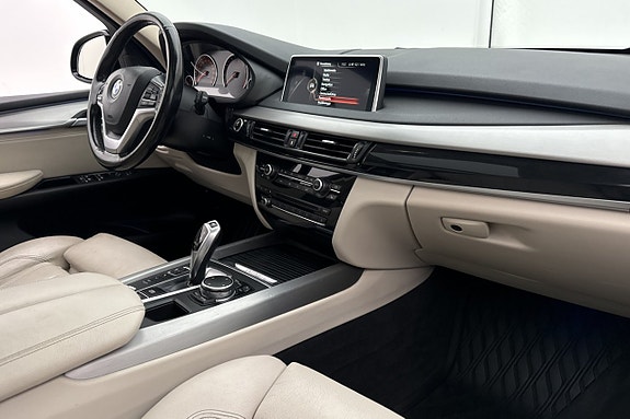 BMW X5 27 of 30