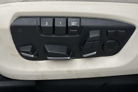 BMW X5 15 of 30
