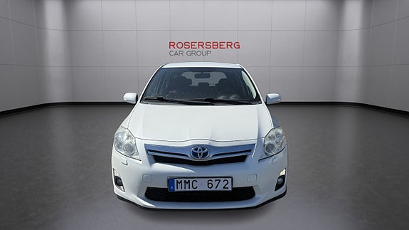 Toyota Auris 7 of 10