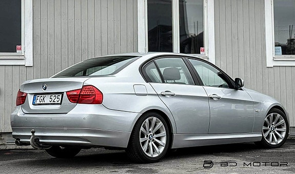 BMW 320 4 of 5