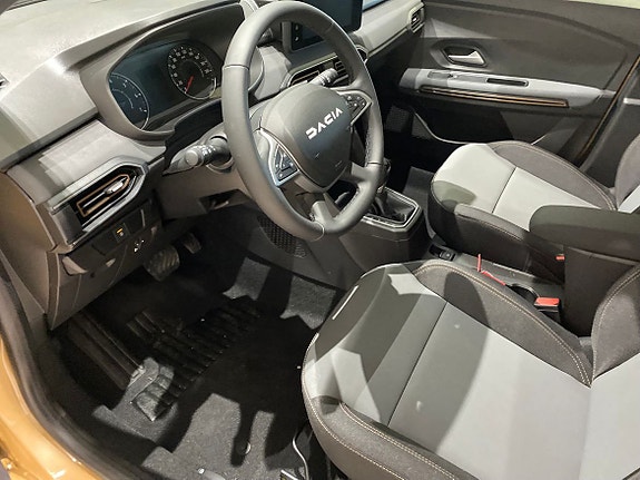 Dacia Sandero Stepway 14 of 18