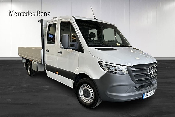 Mercedes-Benz Sprinter 319 2 of 16