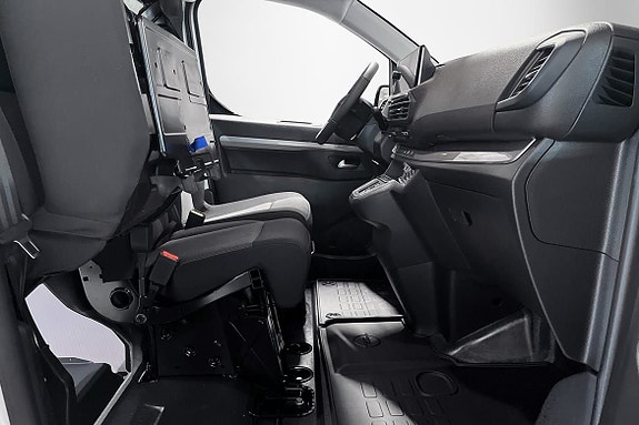 Opel Vivaro 9 of 14