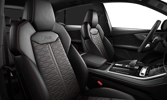 Audi RS Q8 7 of 8