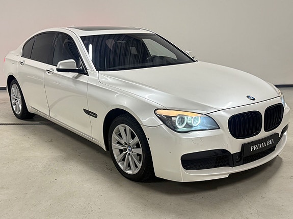 BMW 740d 3 of 5