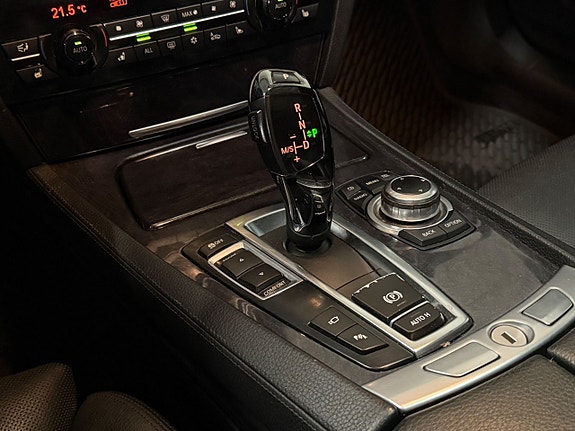 BMW 740d 17 of 25