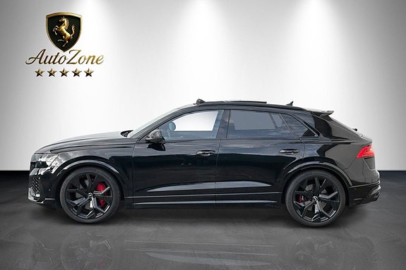 Audi RS Q8 4 of 5
