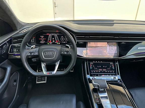 Audi RS Q8 14 of 28