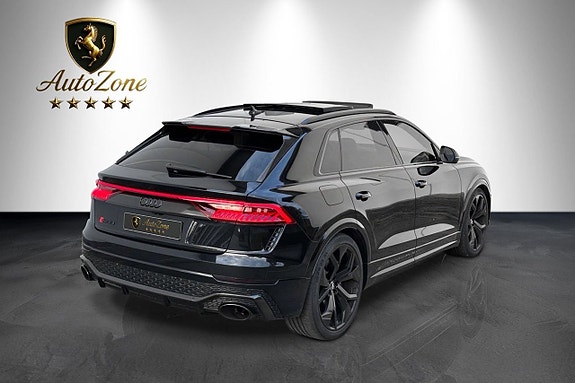 Audi RS Q8 5 of 5