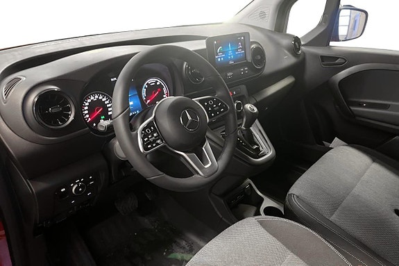Mercedes-Benz eCitan 20 of 23