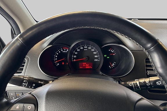 Kia Picanto 12 of 14