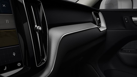 Volvo XC60 17 of 18