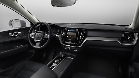 Volvo XC60 13 of 18