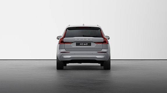 Volvo XC60 4 of 18