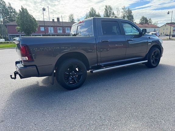 Dodge RAM 1500 6 of 10