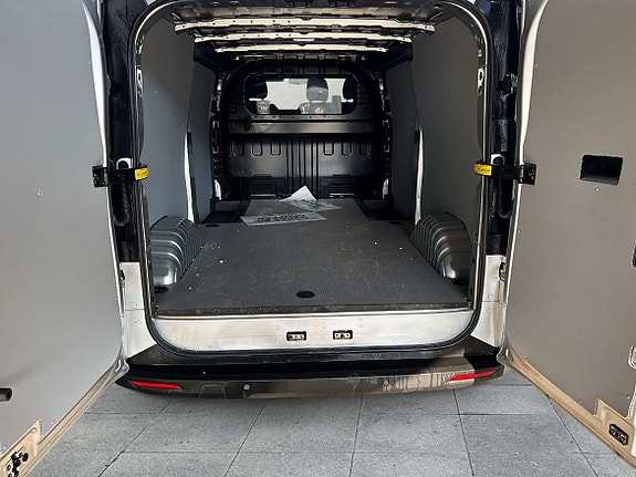Maxus e-Deliver 7 6 of 9