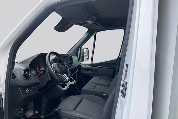 Mercedes-Benz Sprinter 519 11 of 13