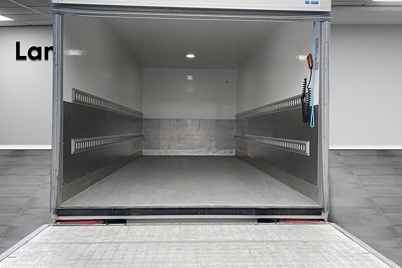 Mercedes-Benz Sprinter 519 12 of 13