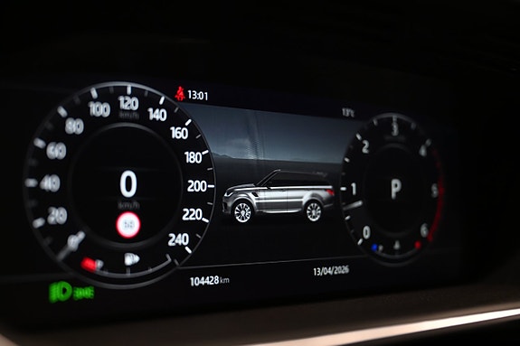Land Rover Range Rover Sport 26 of 30