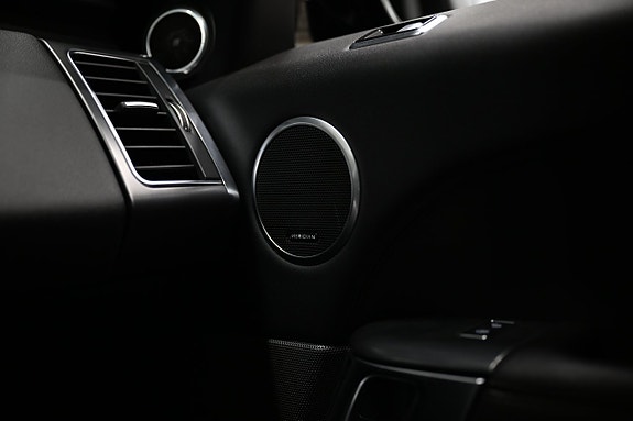 Land Rover Range Rover Sport 29 of 30