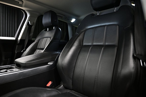 Land Rover Range Rover Sport 15 of 30