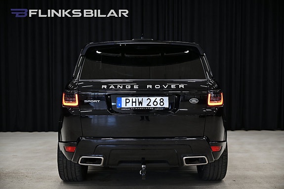 Land Rover Range Rover Sport 8 of 30