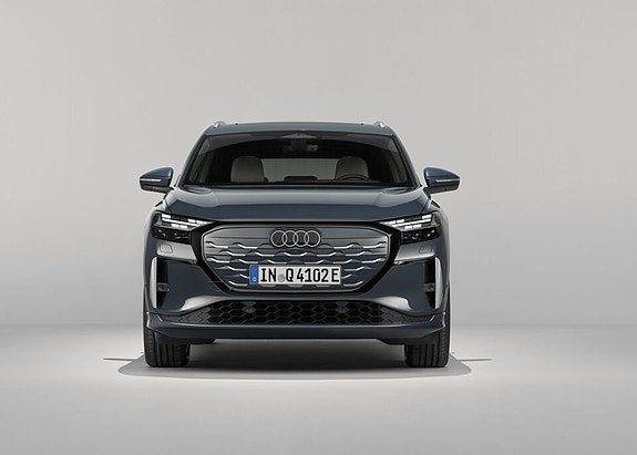 Audi Q4 e-tron 2 of 5