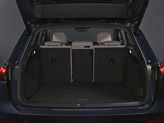 Audi Q4 e-tron 5 of 5
